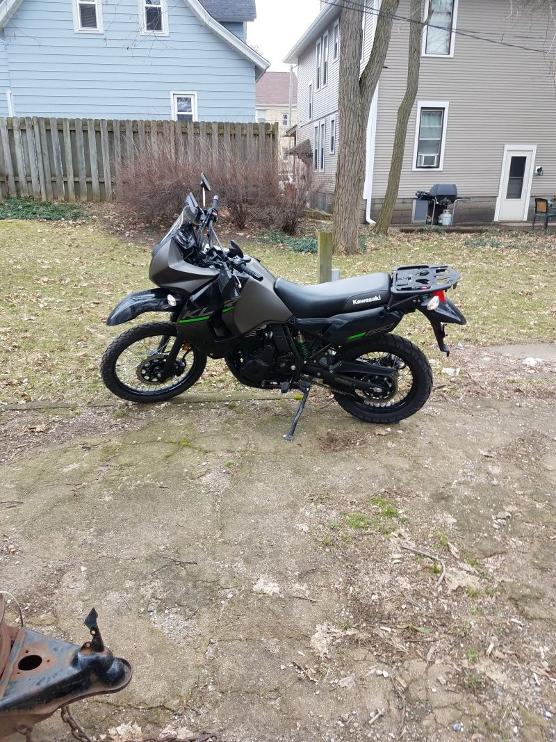Illustration for article titled How to sum up a KLR 650 in one line